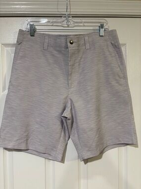 Callaway Light Gray Men's Flat-Front Golf Shorts